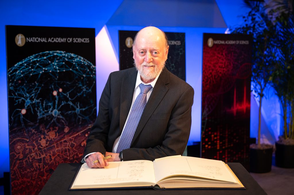 Jack Dongarra at the NAS Book Signing Ceremony